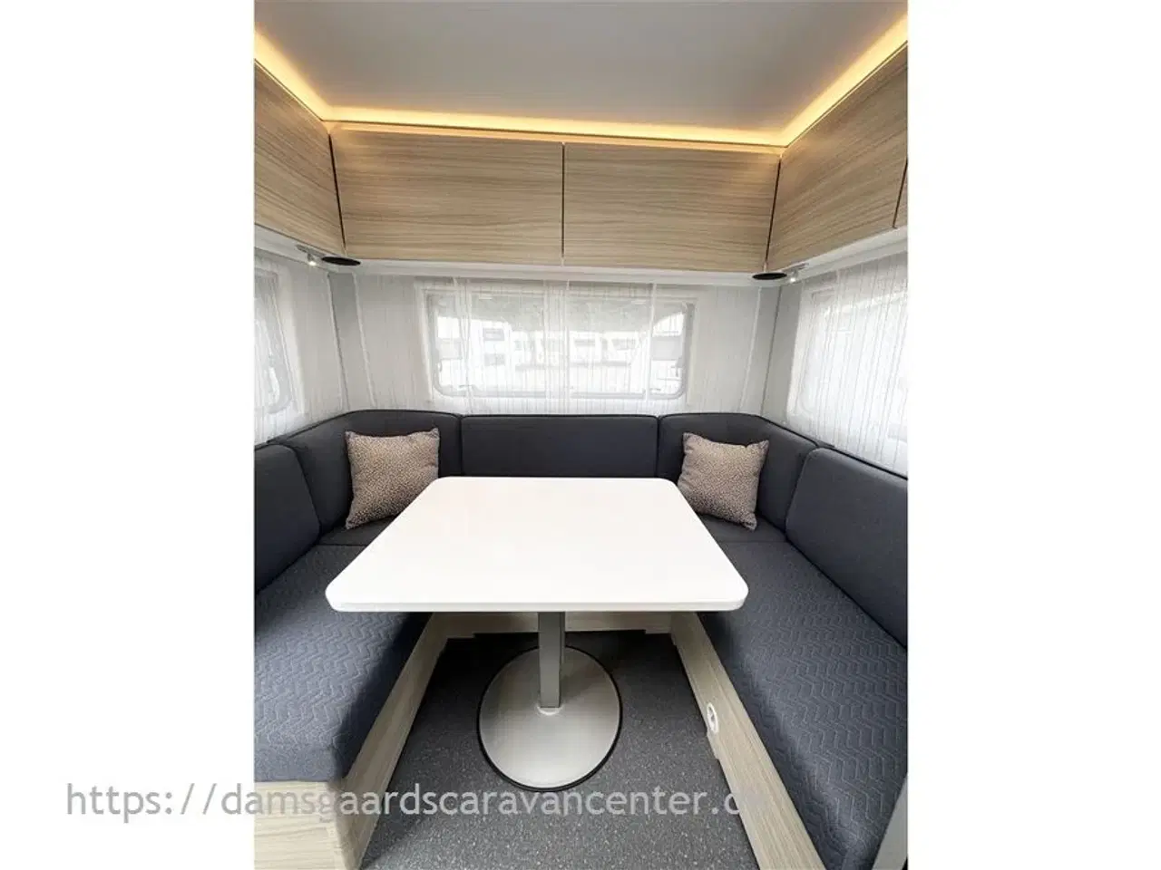 Billede 7 - 2022 - Adria Altea 472 PU   Dobbeltseng - Gulvvarme - Fortelt