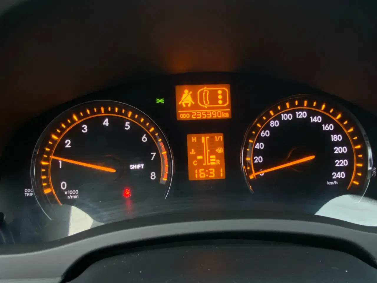 Billede 11 - Toyota Avensis 1,8 VVT-I T1 147HK Stc 6g