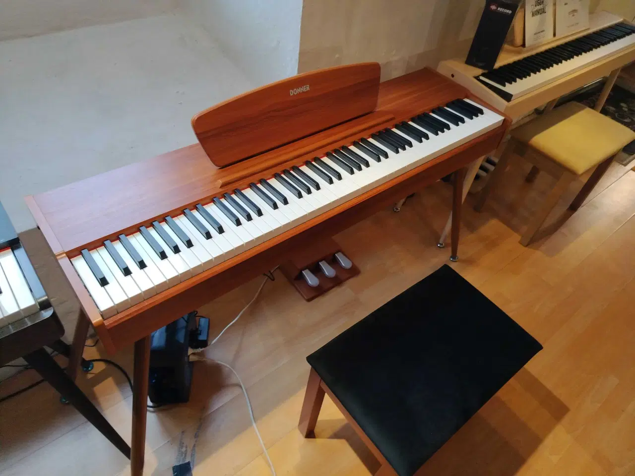 Billede 1 - Donner El-klaver spar 1000kr