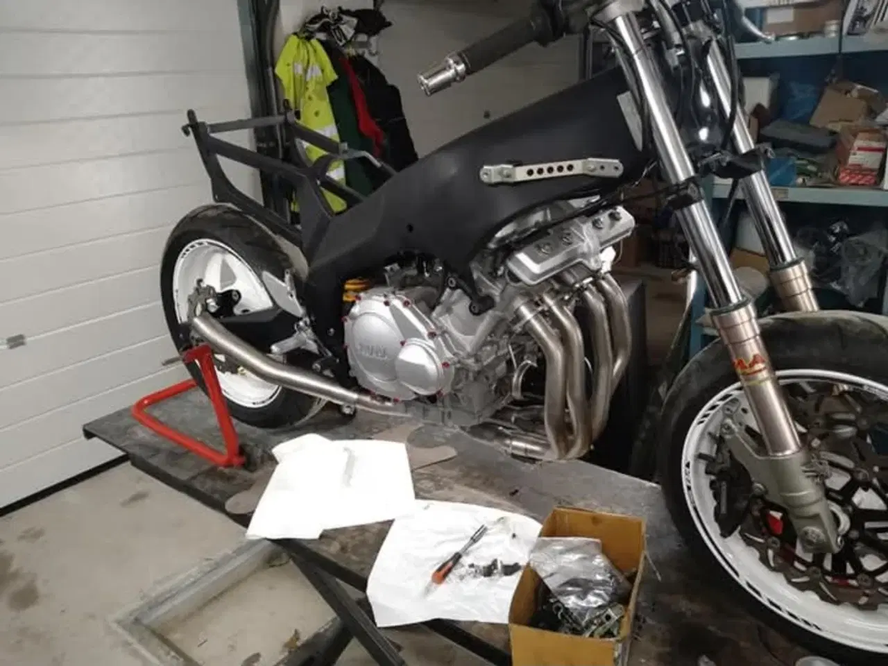 Billede 4 - Yamaha fzr600r projekt
