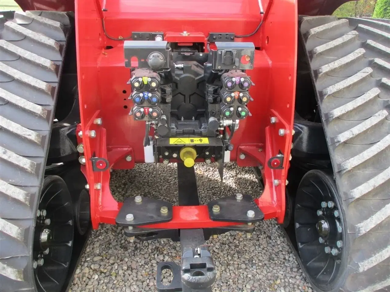 Billede 4 - Case IH Quadtrac 470 med 1000omd PTO & 30tommer / 76cm bånd på. GPS anlæg.