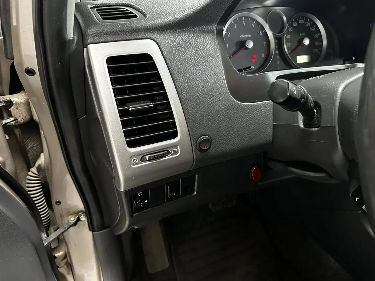 Billede 10 - Suzuki Liana 1,6 GL 106HK 5d Aut.