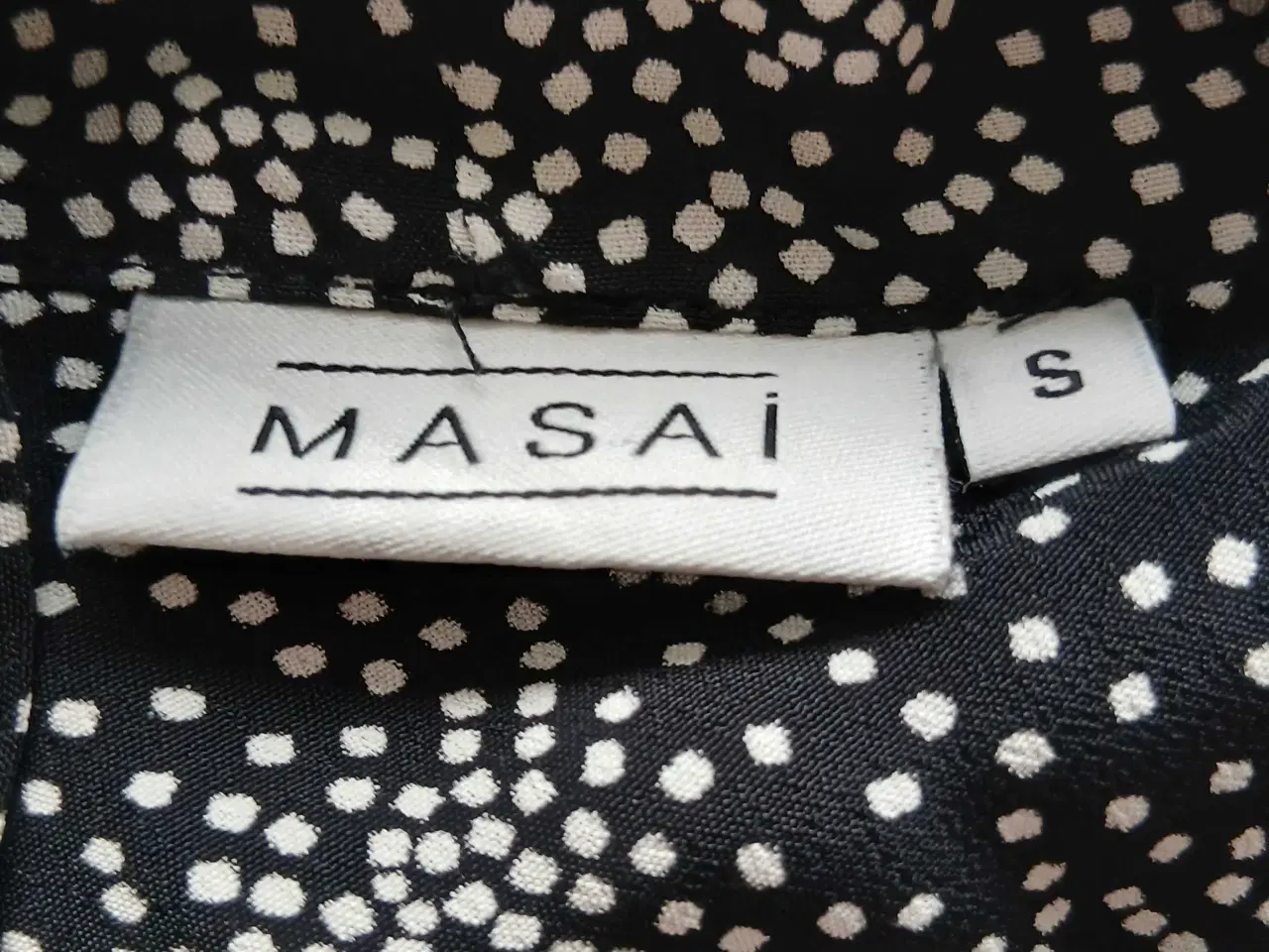 Billede 8 - Bluse. Masai. Small/36