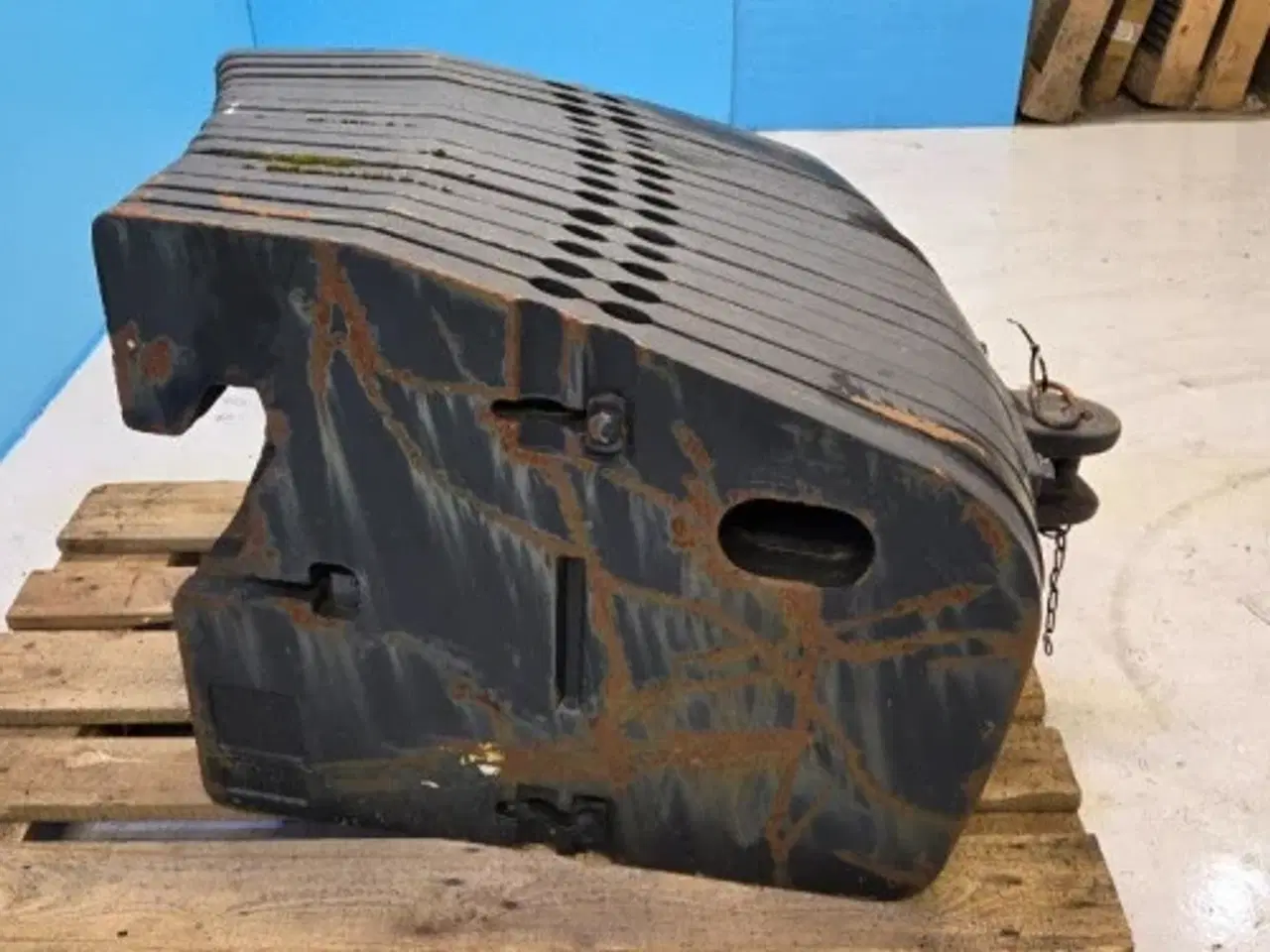 Billede 3 - New Holland T8 Frontvægt Kit 719665006