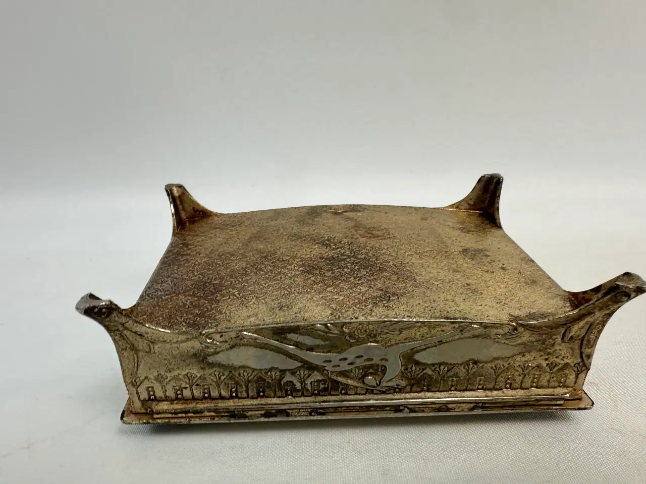 Billede 11 - Vintage skrin med dekorativt 'bukke' motiv