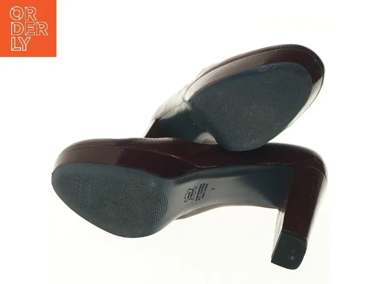 Billede 4 - Høje brune sko, størrelse 40 fra Kennel Und Schmenger (str. 40 )