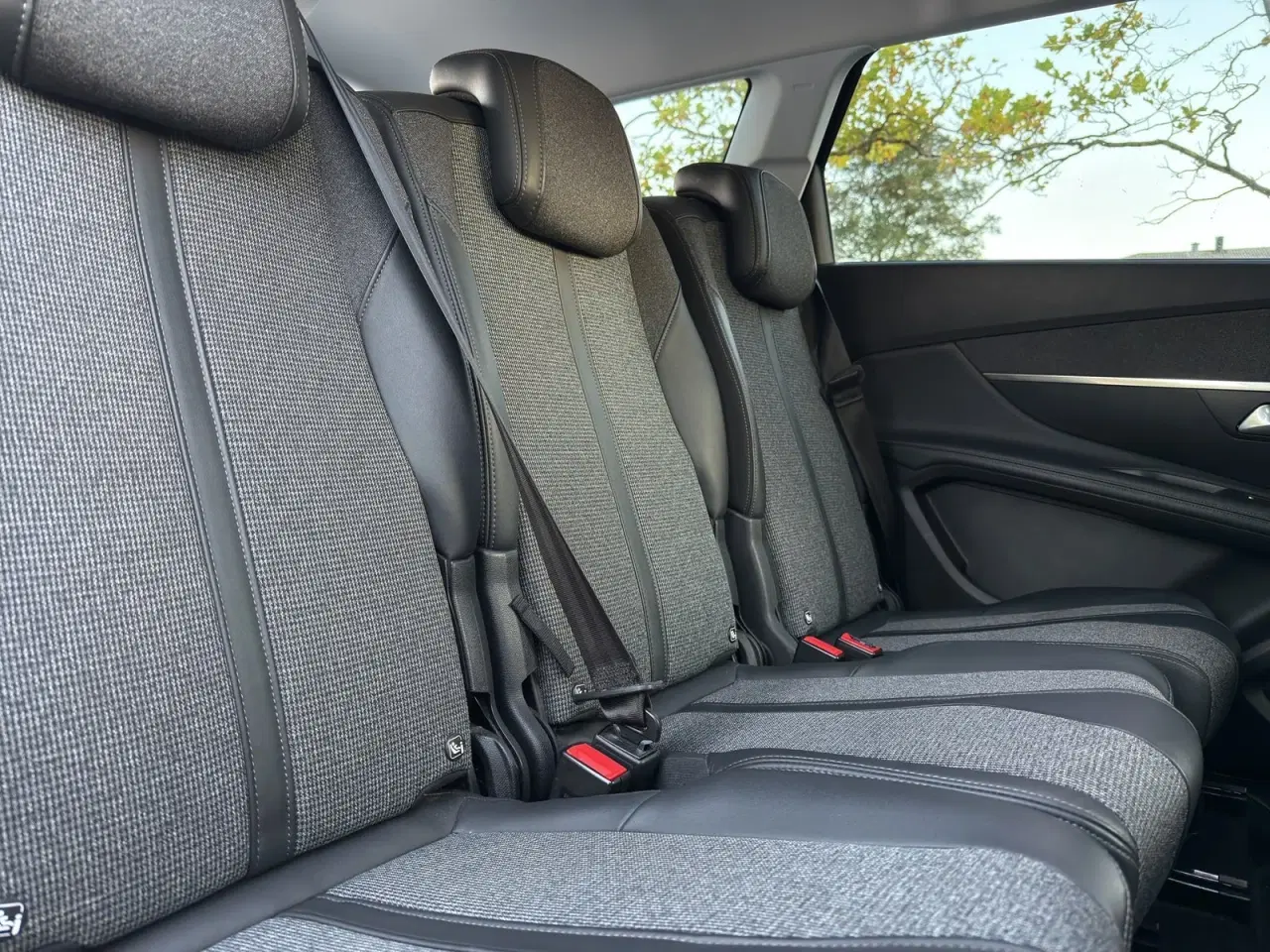 Billede 15 - Peugeot 5008 1,5 BlueHDi 130 Allure EAT8 7prs