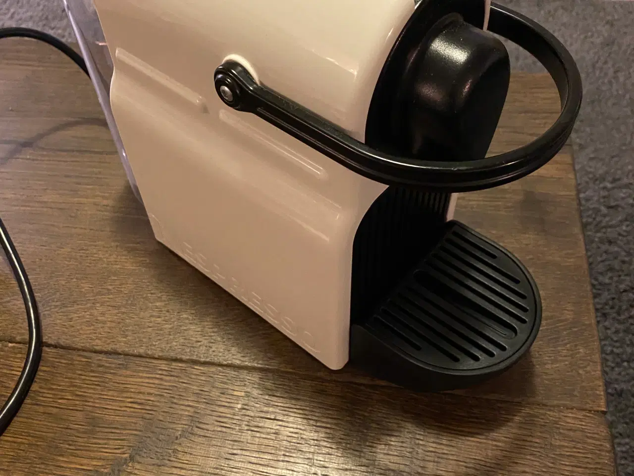 Billede 8 - Nespresso Inissia Kapselmaskine - råhvid med skuff