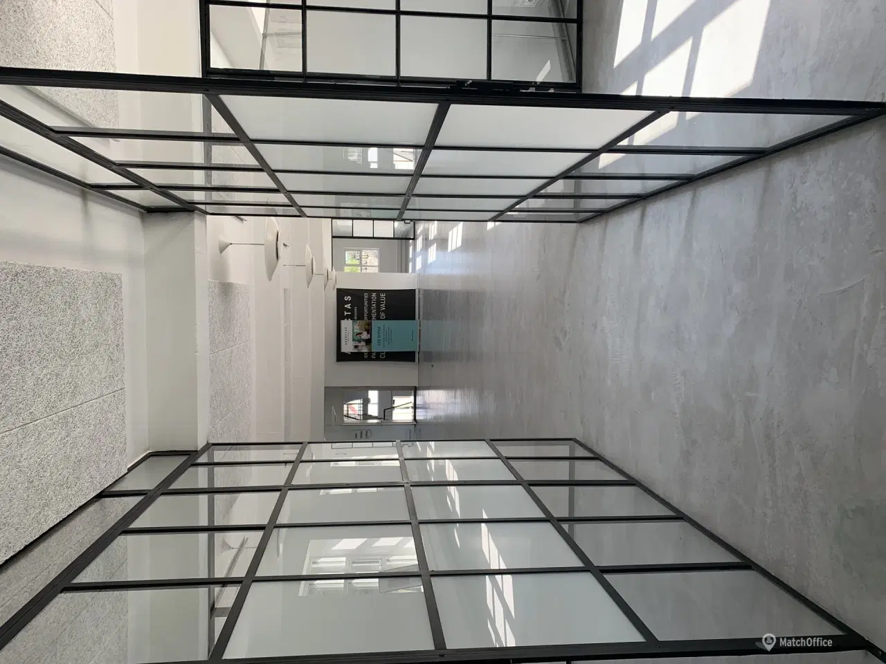 Billede 12 - Lækkert erhvervslejemål lige op ad Brøndbyskoven