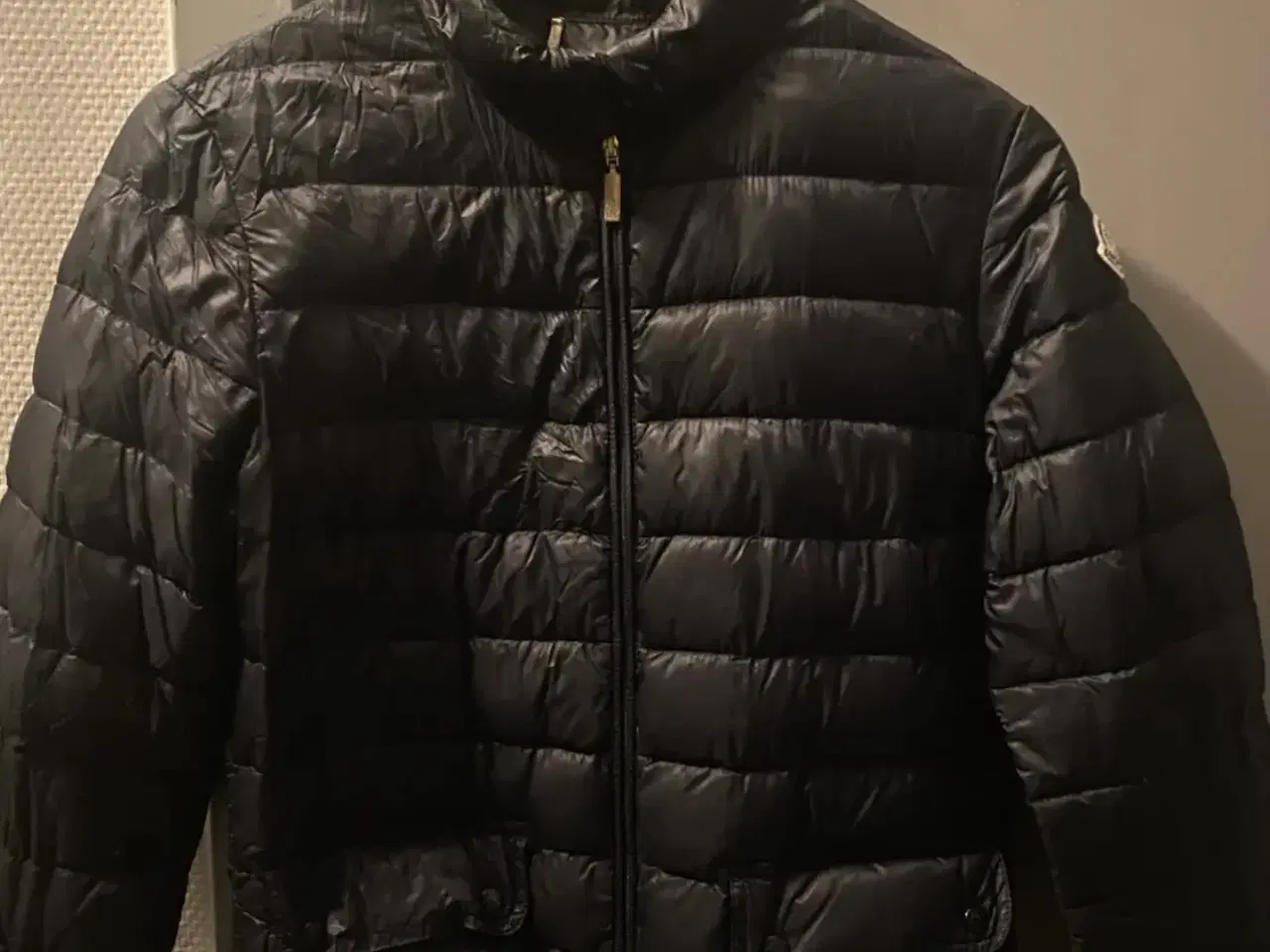 Billede 2 - Moncler jakke sort