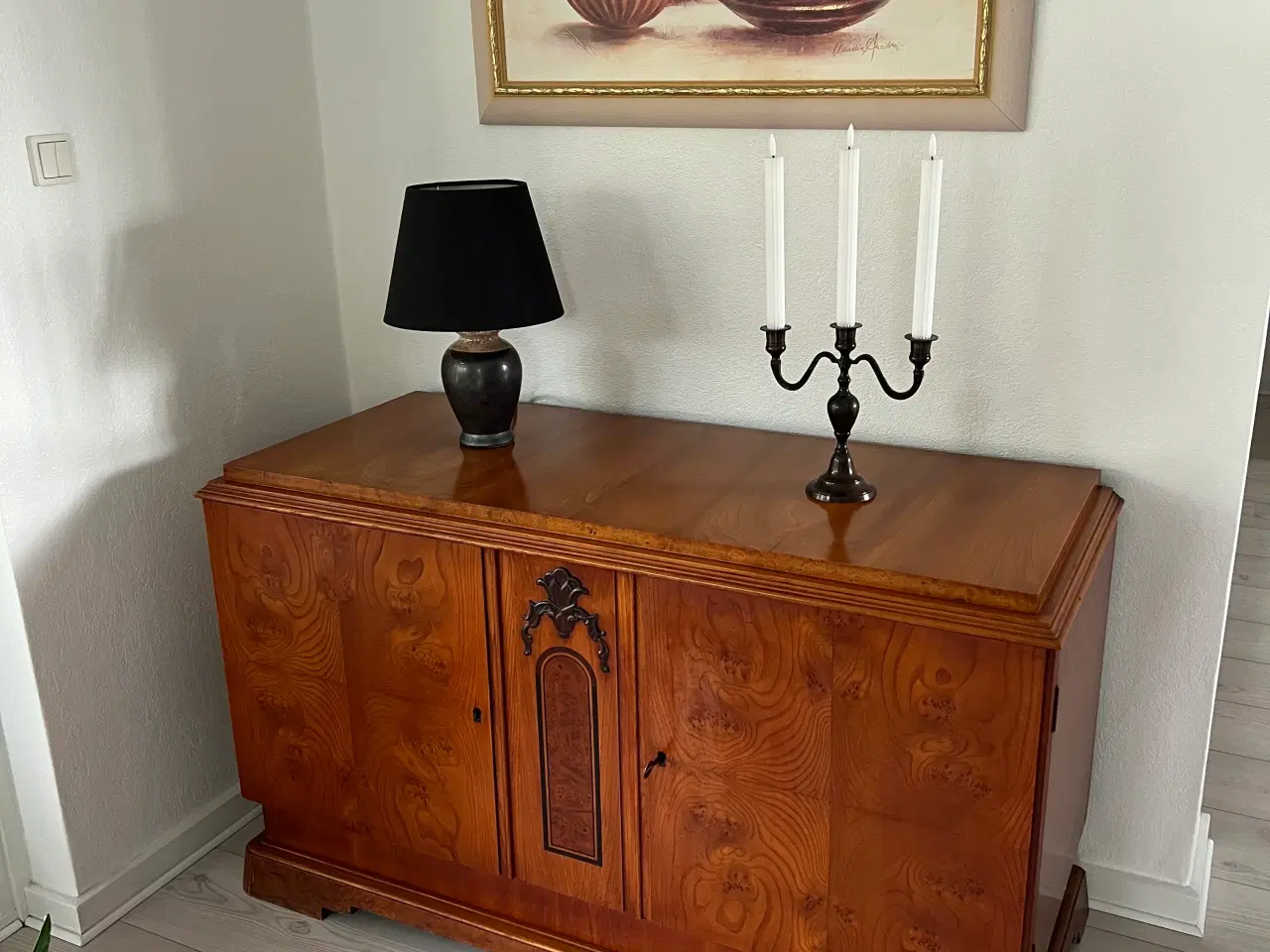 Billede 1 - Spisestue i rosentræ. Lavet i DK i 1935