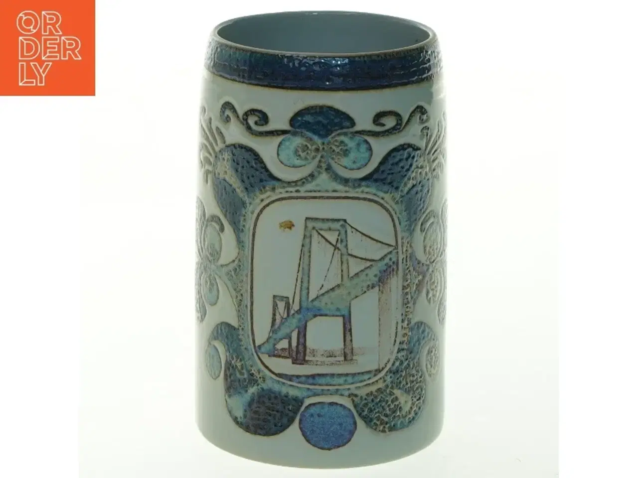 Billede 2 - Royal Copenhagen Den nye Lillebæltsbro krus fra Royal Copenhagen (str. Ø. 8 cm. længde. 14 cm)