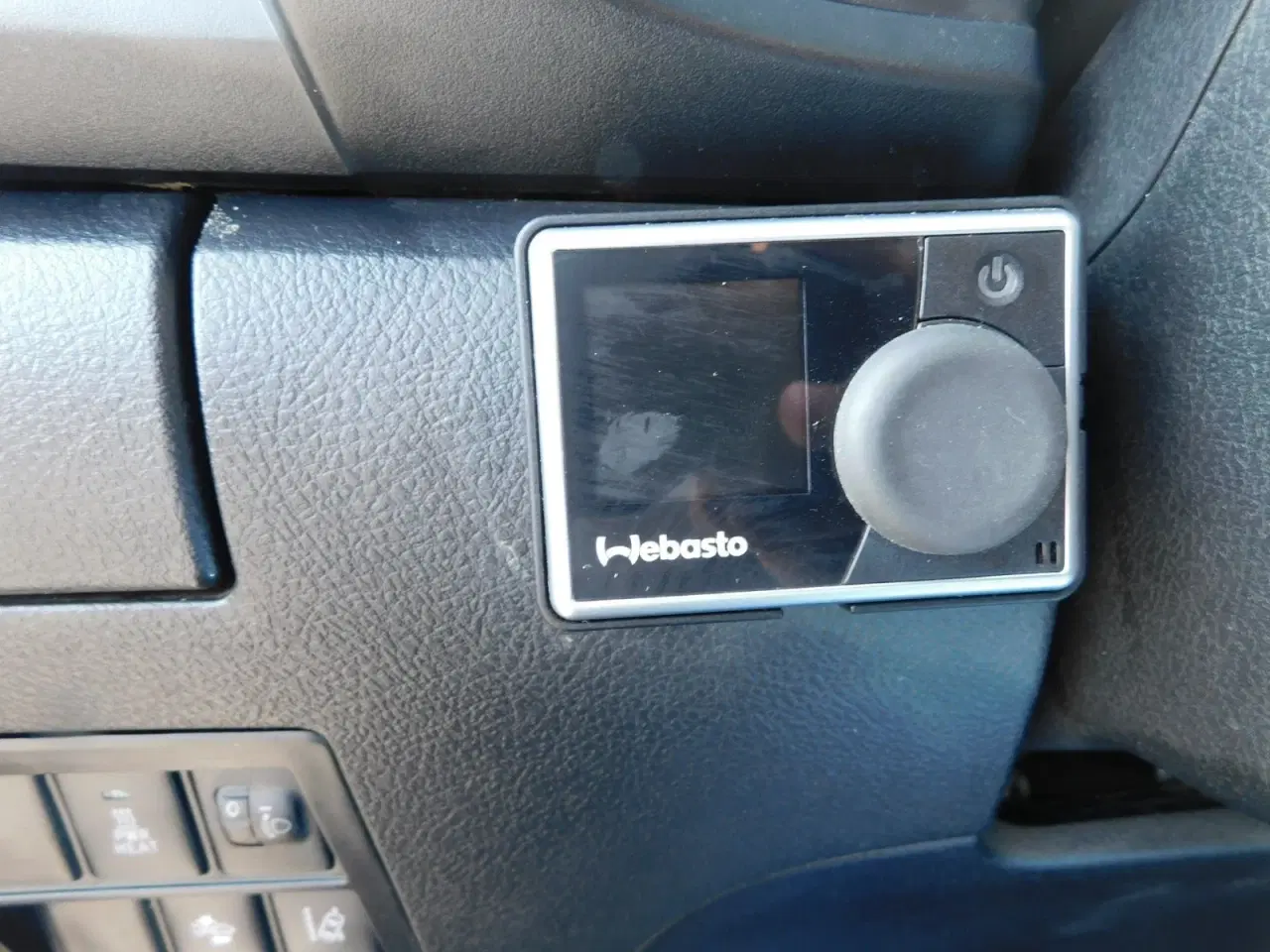 Billede 8 - Toyota HiLux 2,4 D-4D 150 T2 Db.Kab 4x4