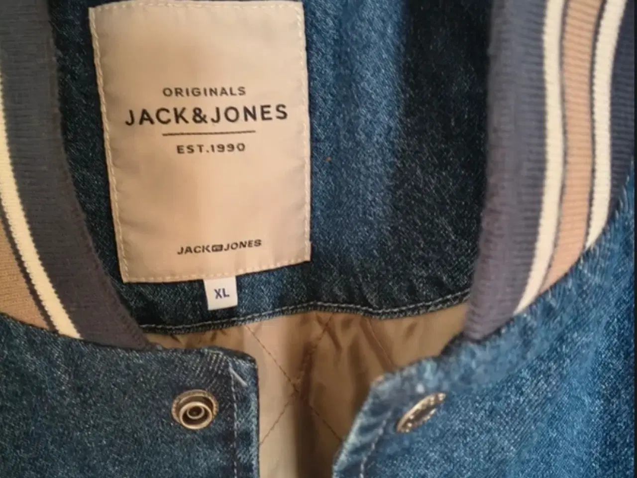 Billede 2 - Jack & Jones bomberjakke 