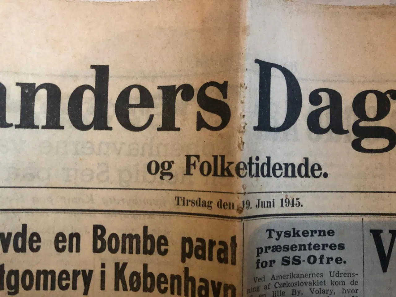 Billede 4 - aviser 5 maj 1945