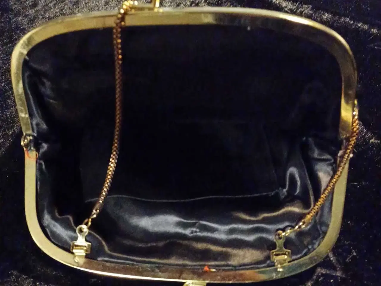 Billede 5 - VINTAGE GOBELIN broderet taske og pung.