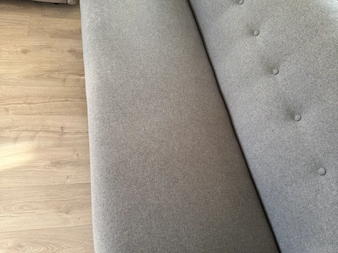 Billede 2 - Sofa i grå farve 