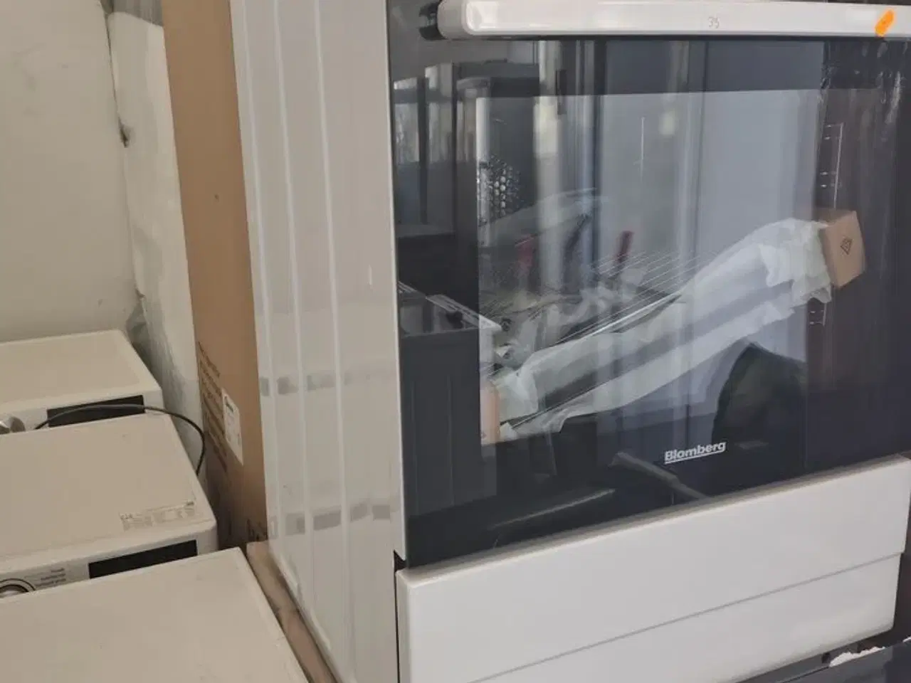 Billede 2 - Komfur, ubrugt  BLOMBERG