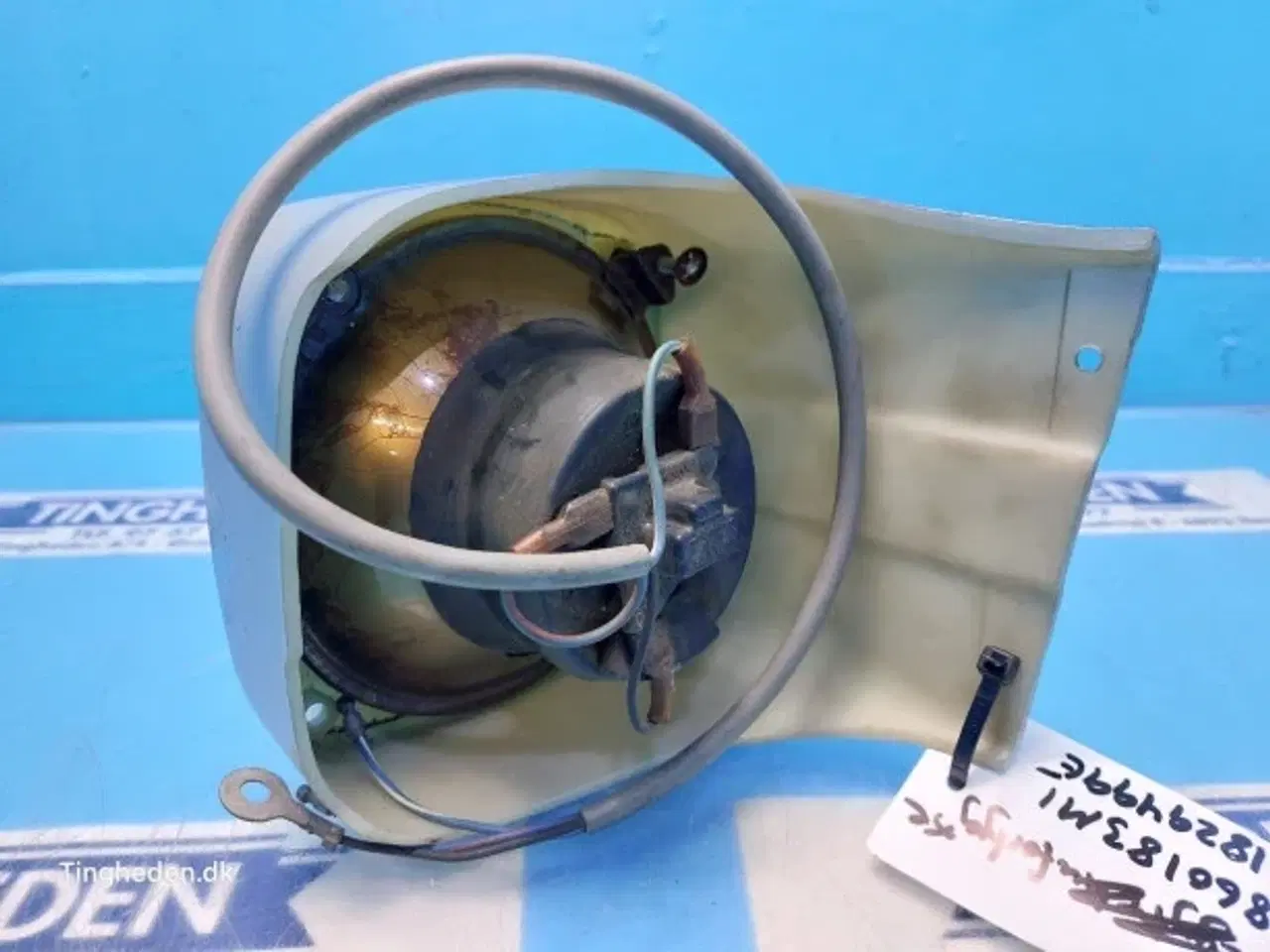 Billede 4 - Massey Ferguson 135 Forlygte R. 1860183M1