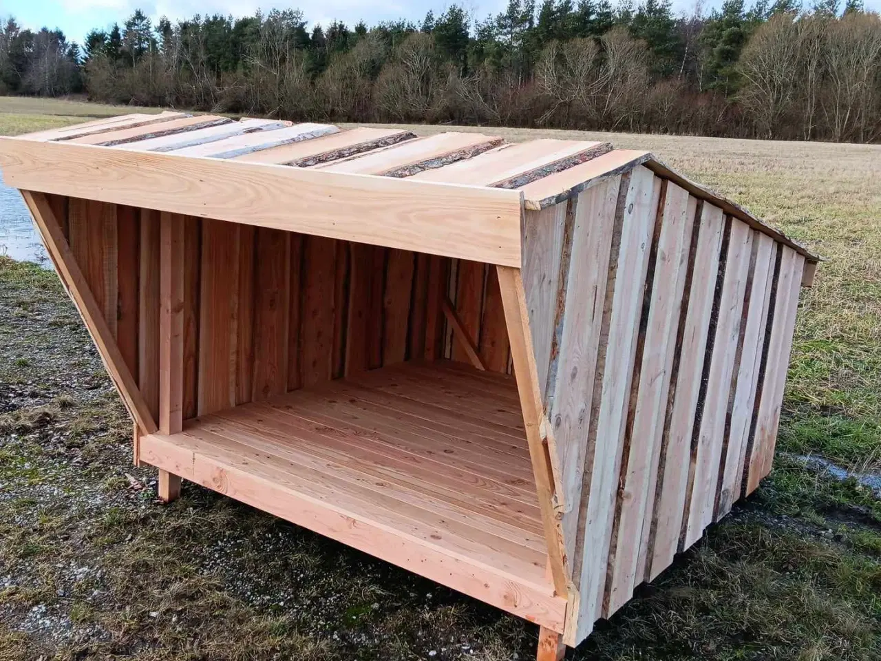 Billede 5 - Shelter i lærketræ 2,1 x 2,5 meter