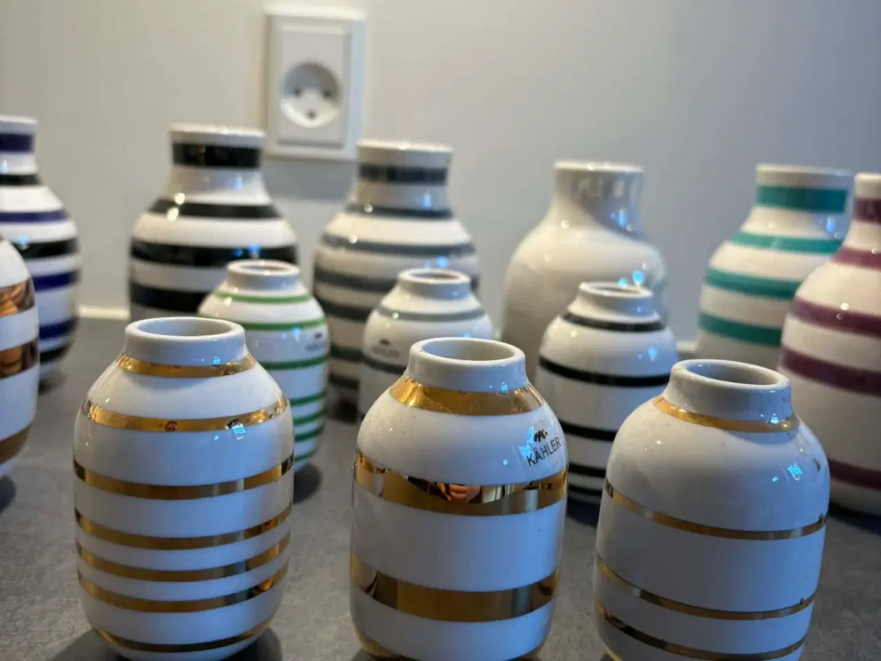 Billede 2 - Små Kæhler vaser sælges samlet