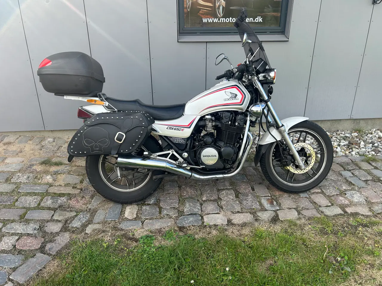 Billede 2 - Honda CBX 650 E årg 1985 Nysynet