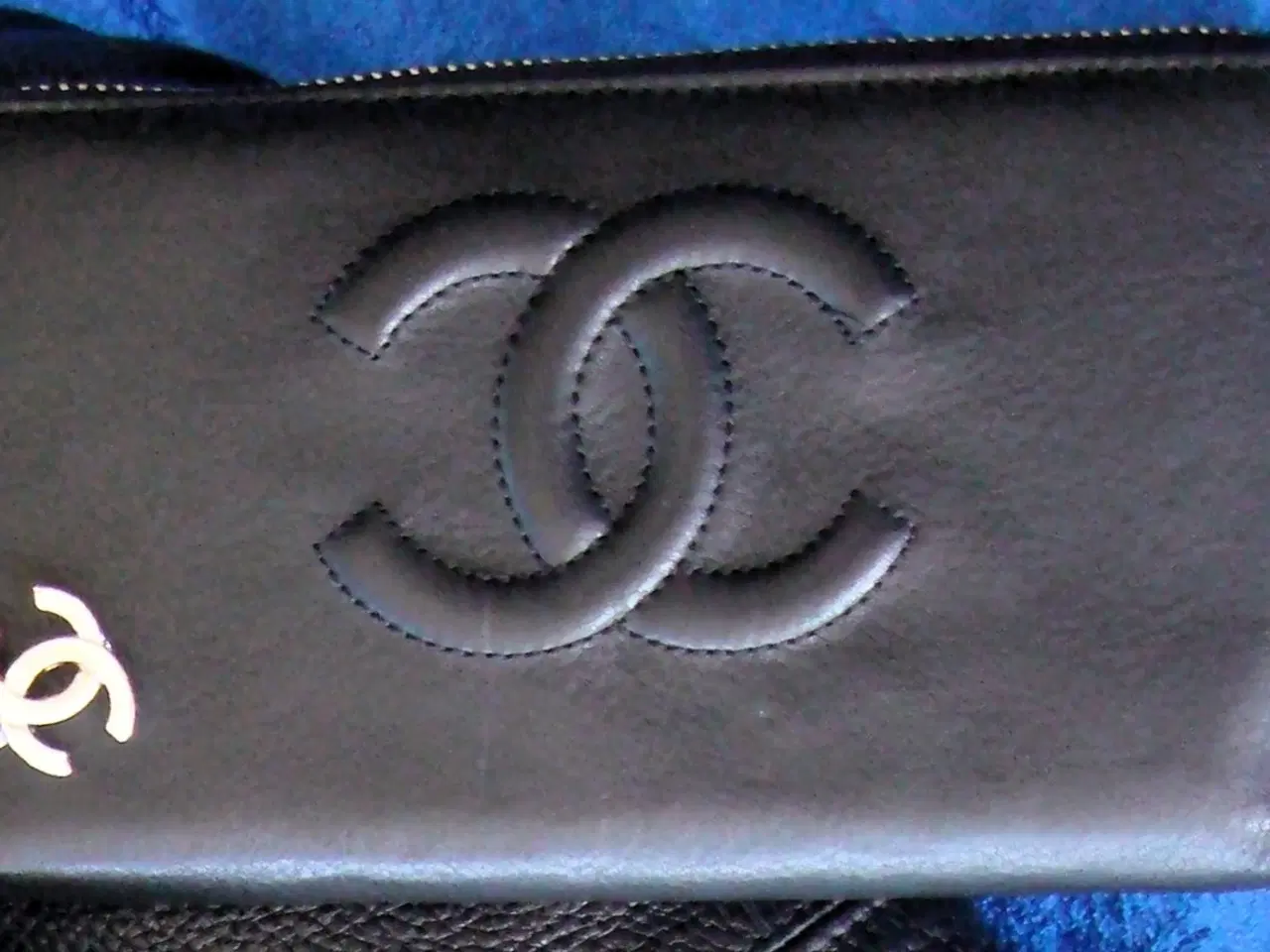 Billede 8 - Stor flot skuldertaske og flot pung.