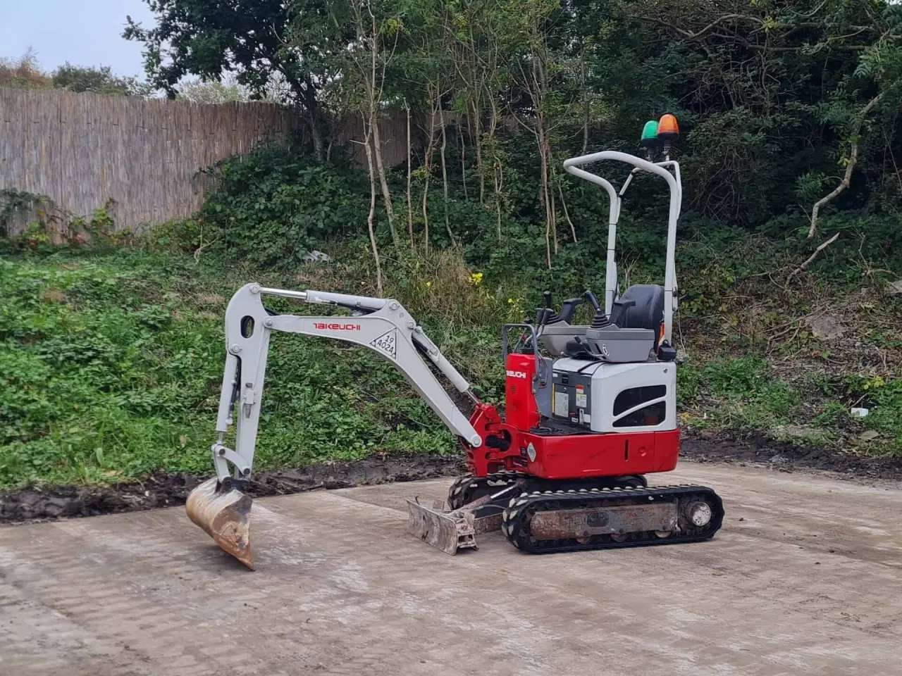 Billede 1 - Minigraver - Takeuchi TB210R