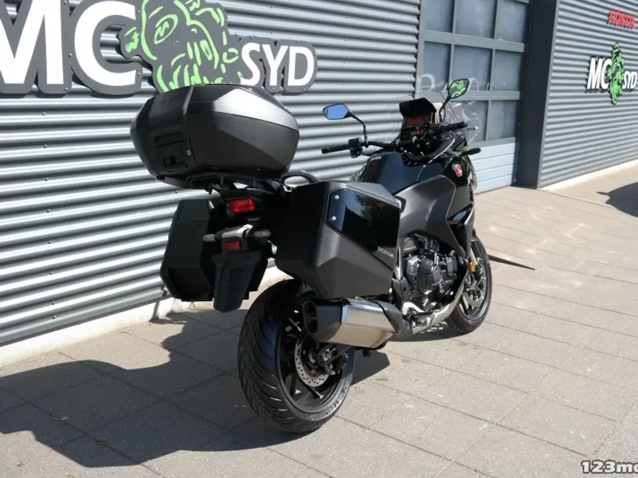 Billede 3 - Honda NT 1100 D MC-SYD       BYTTER GERNE