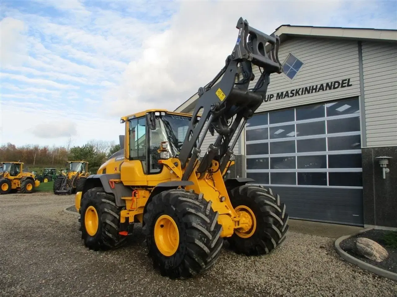 Billede 14 - Volvo L 70 H H2, BEMÆRK MED GARANTI FRA VOLVO FREM TIL DEN 18.6.2026. AGRICULTURE DK-maskine, Co-Pilot & med 750mm Michelin MEGA X BIB hjul.