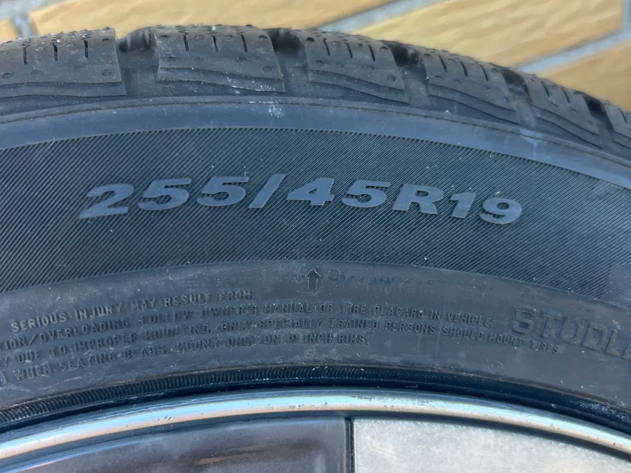 Billede 4 - 19" Originale Tesla Y Vinterhjul