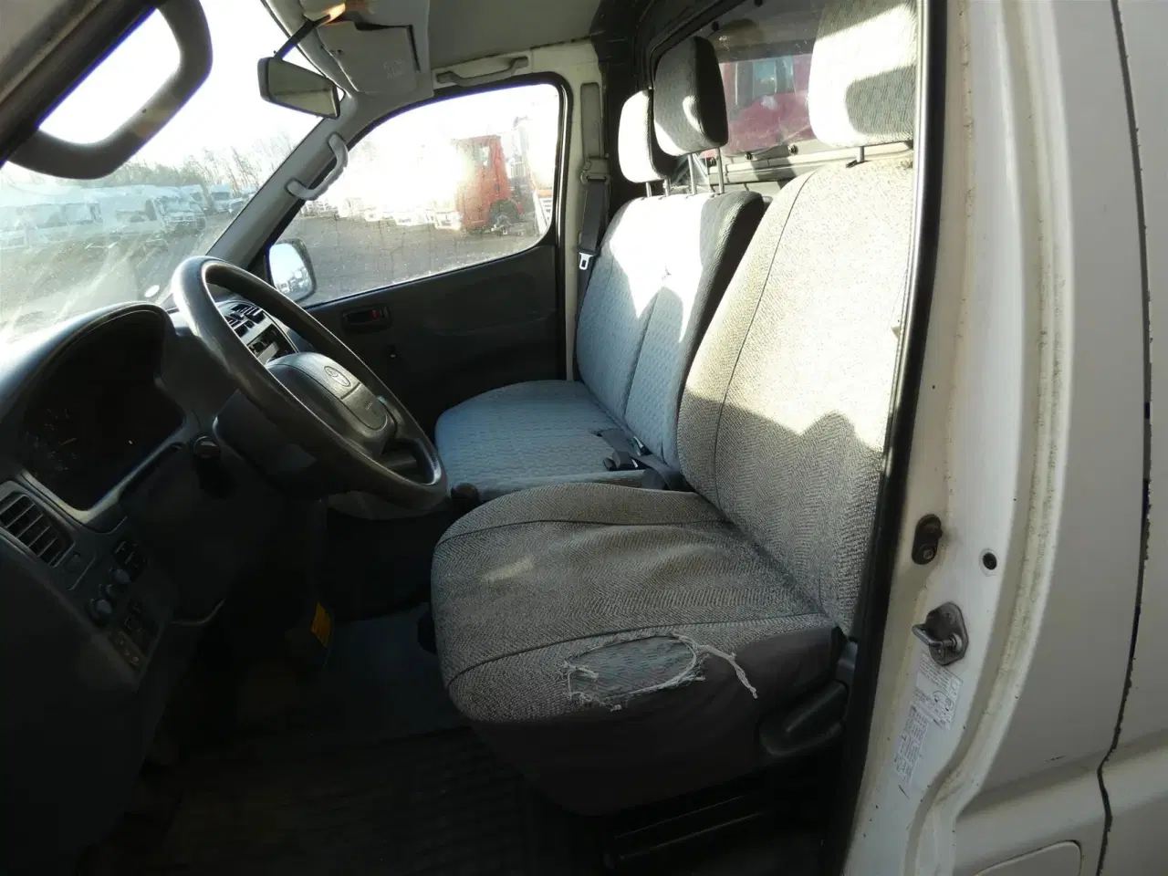 Billede 8 - Toyota HiAce 2,5 D 88HK Van