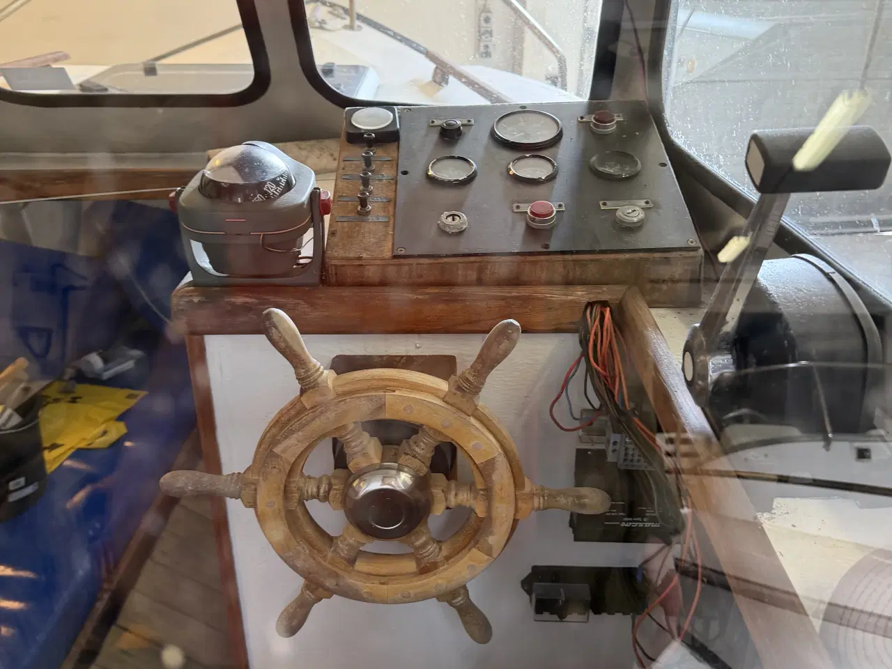 Billede 7 - 21 fod motorbåd med bådplads i Marbæk havn