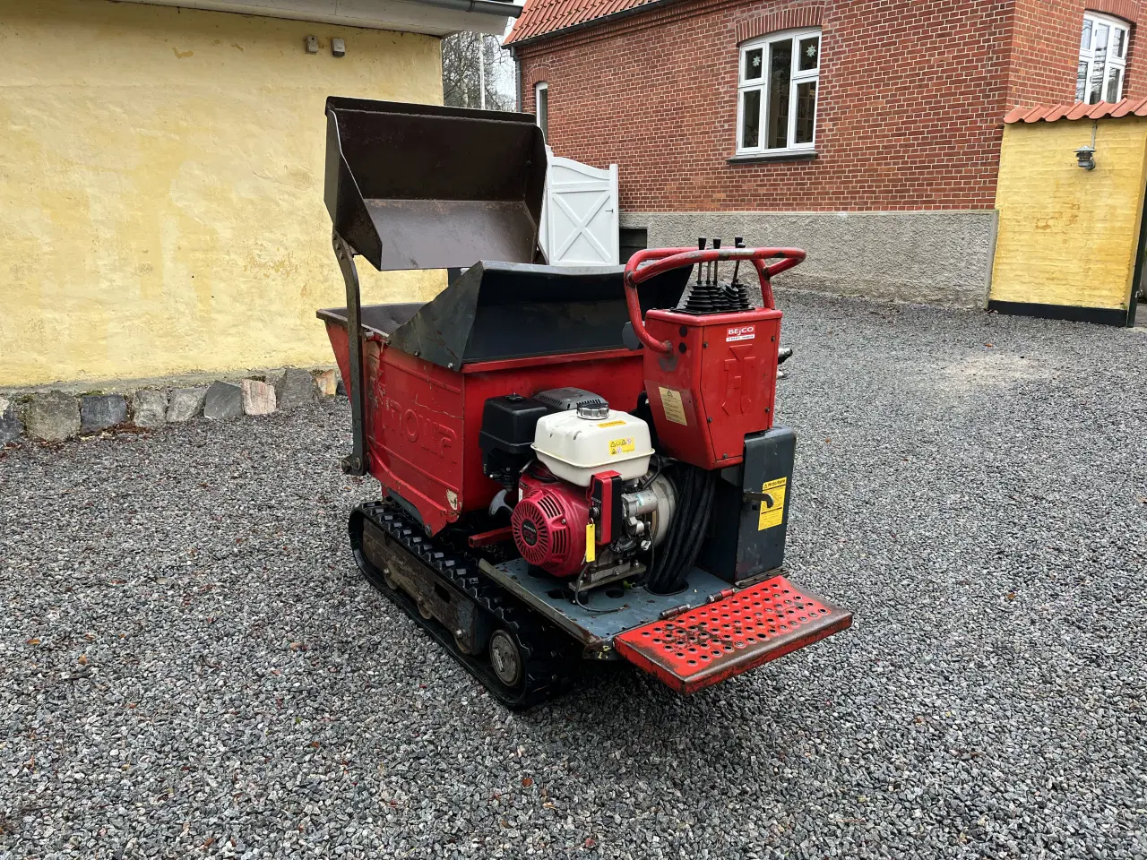 Billede 3 - Momsfri motorbør med selvlæsser