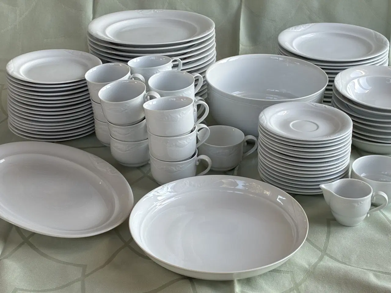 Billede 1 - Royal Copenhagen, Hvid Magnolia, Glaseret Relief