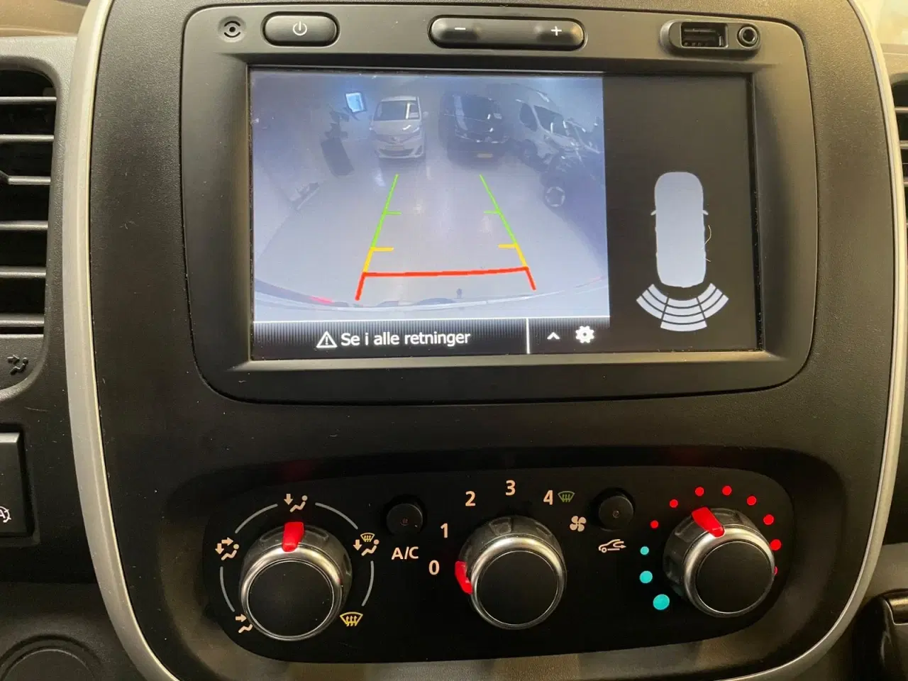 Billede 10 - Renault Trafic T29 2,0 dCi 170 L2H1 EDC