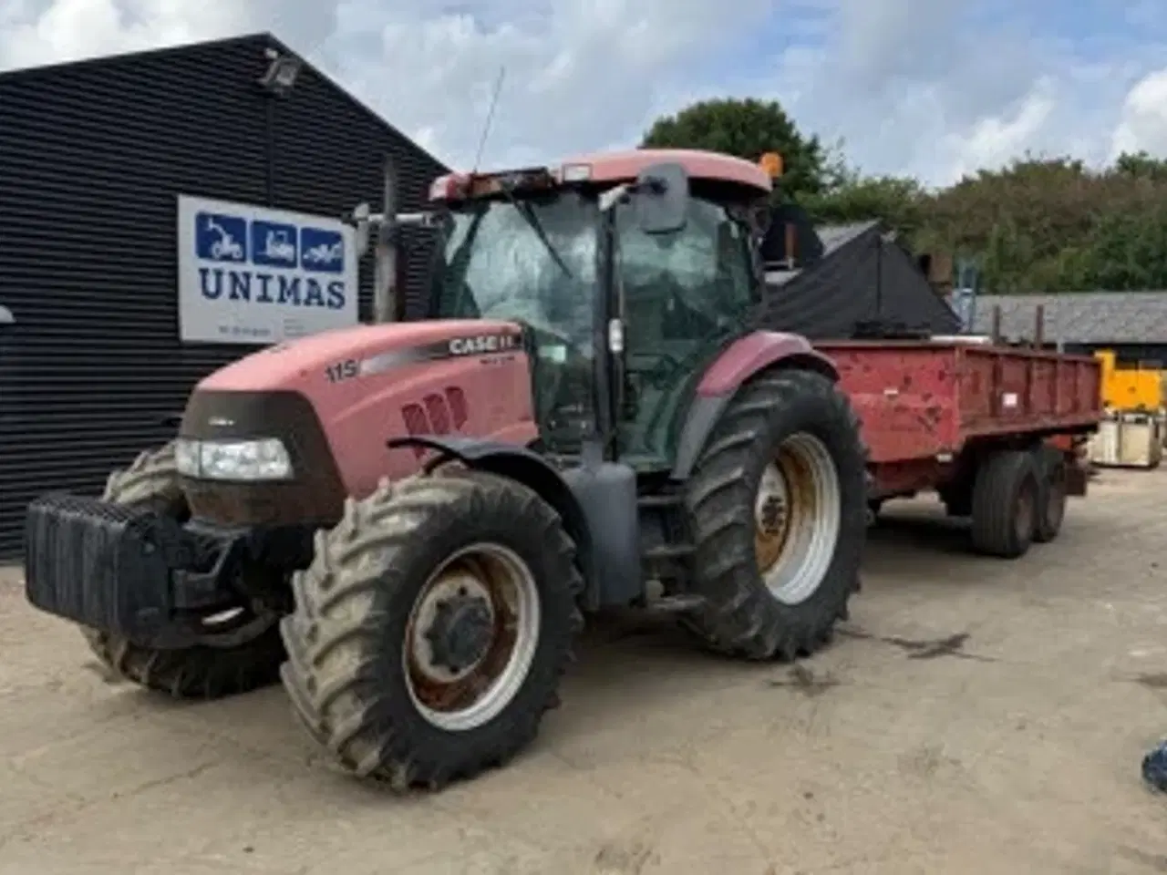 Billede 1 - Traktor med KUN 2500timer