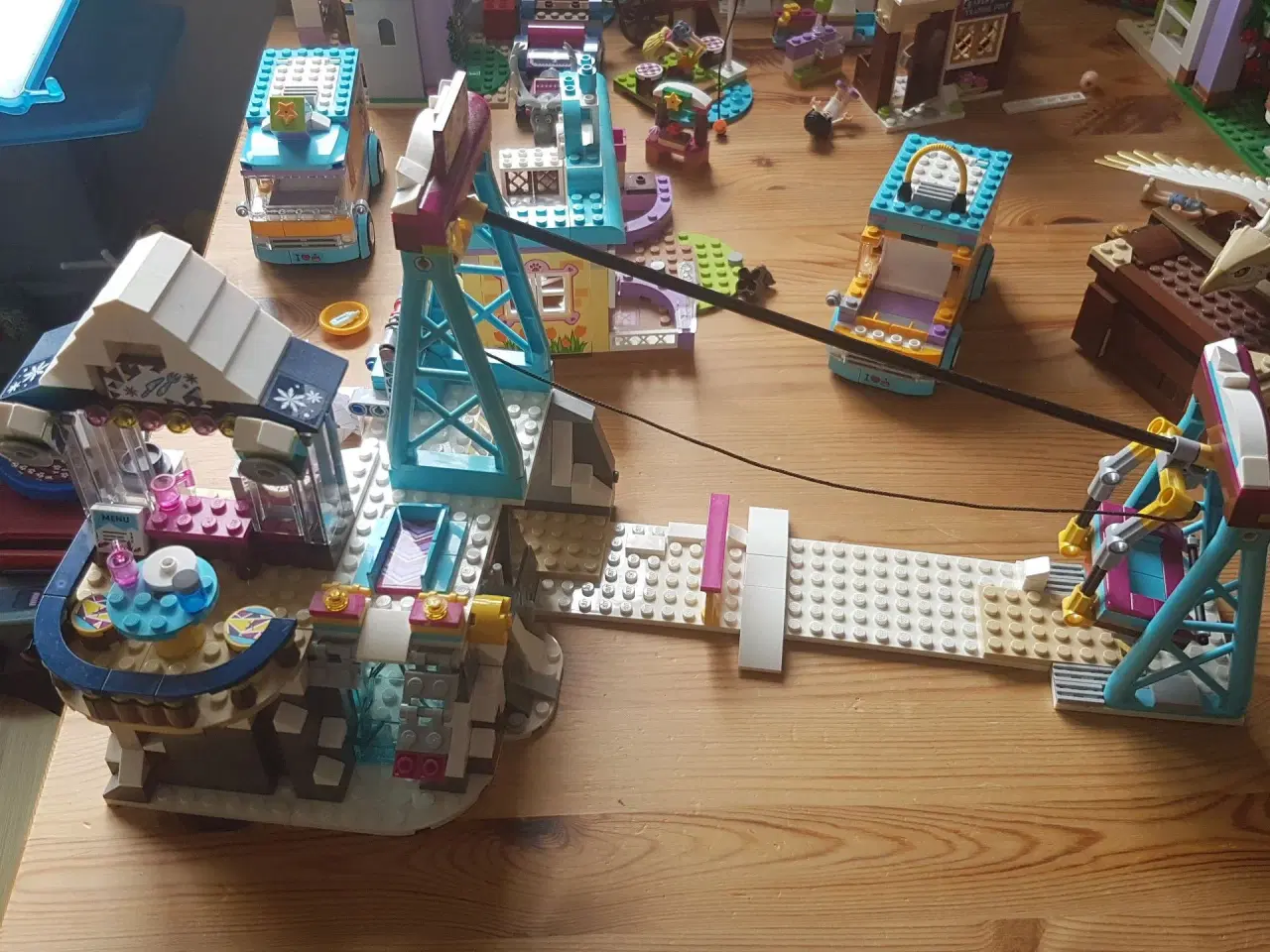 Billede 2 - Lego friends Skisportsstedets skilift