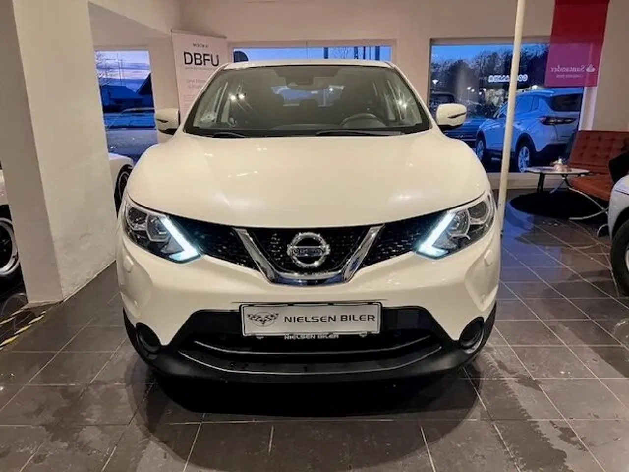 Billede 2 - Nissan Qashqai 1,2 Dig-T Visia 115HK 5d 6g