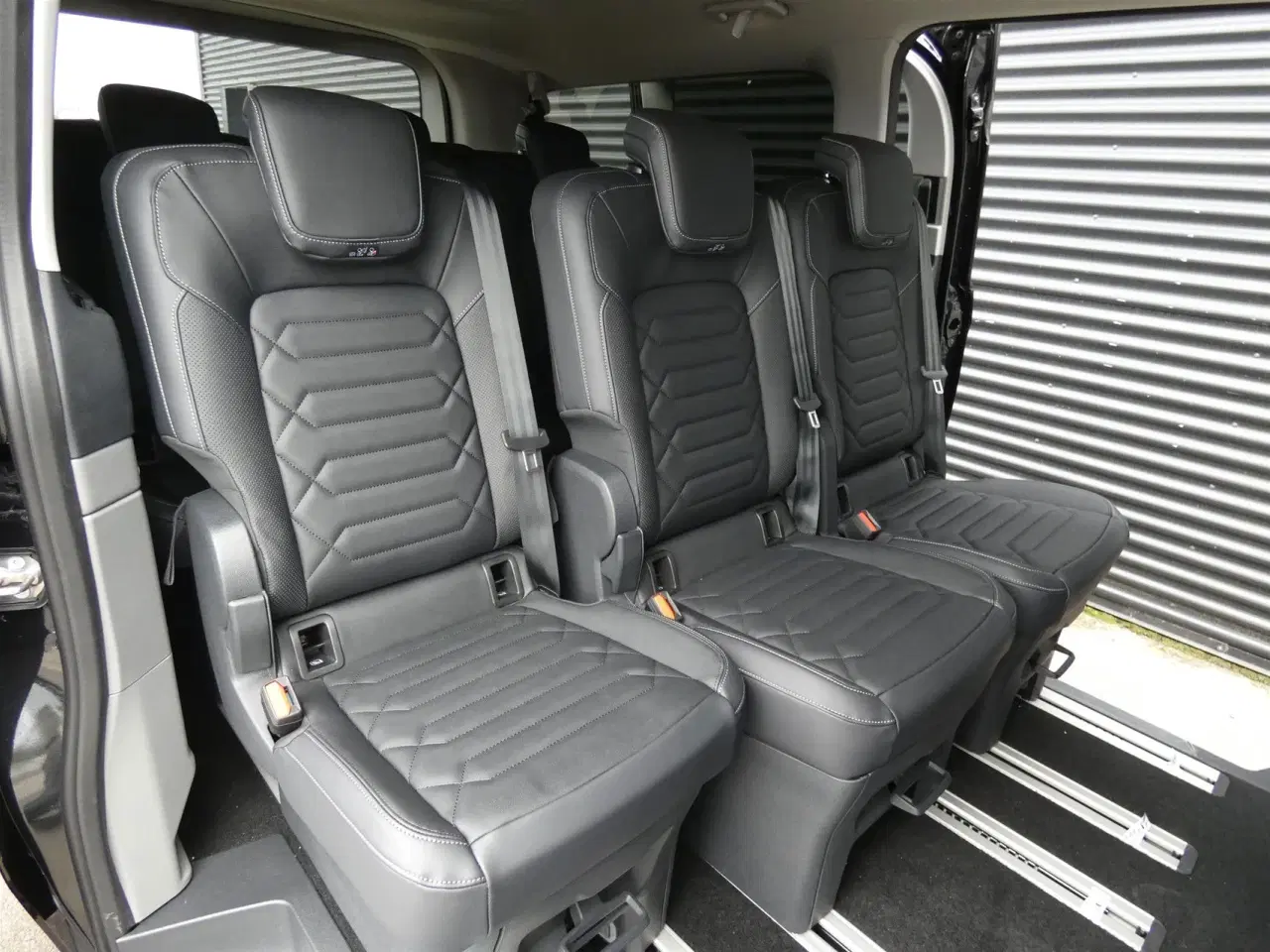 Billede 16 - Ford Tourneo Custom 320 L2H1 2,0 EcoBlue Titanium 170HK 8g Aut.