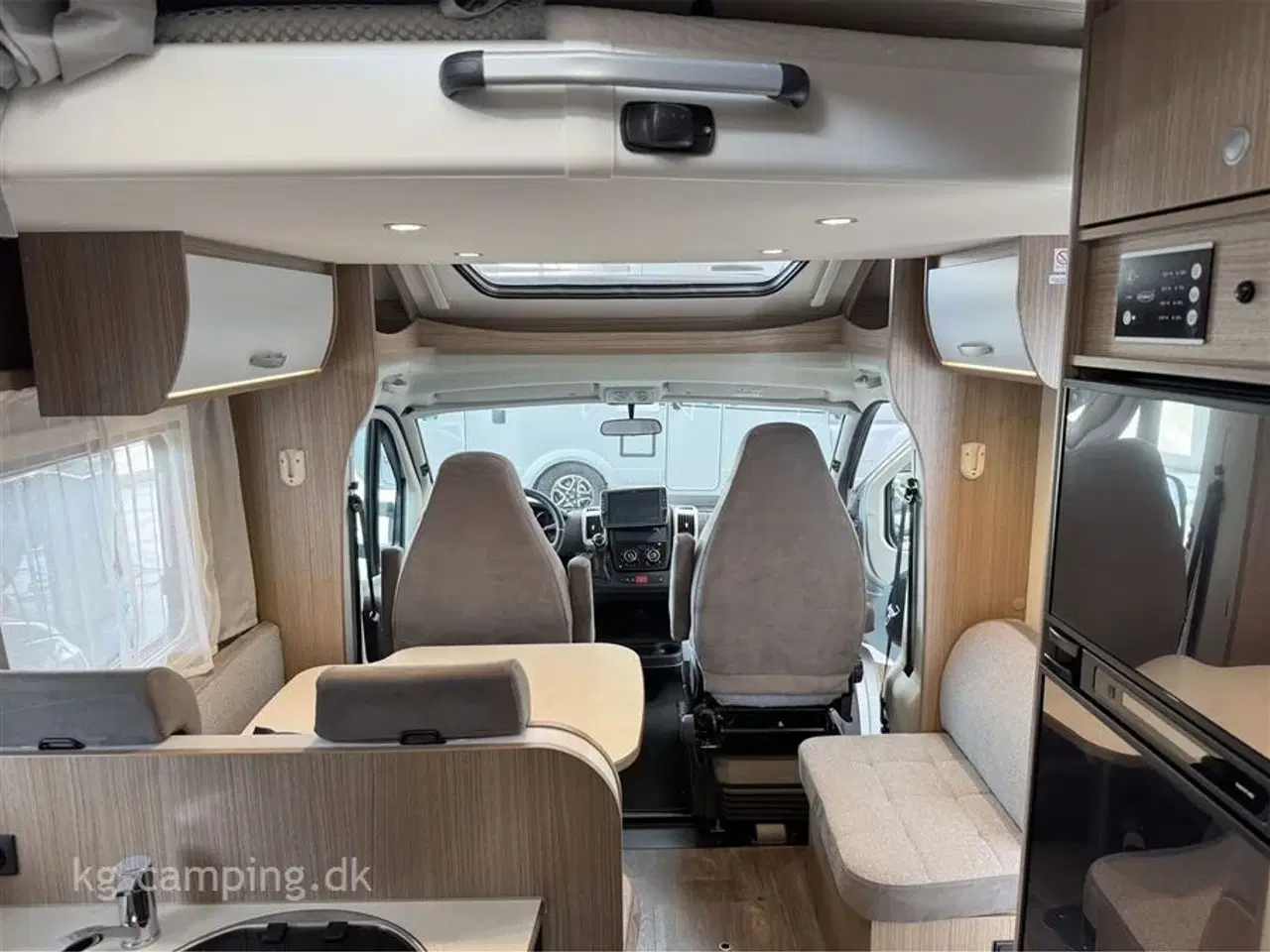 Billede 13 - 2020 - Carado T 447   Velholdt autocamper med masser af udstyr