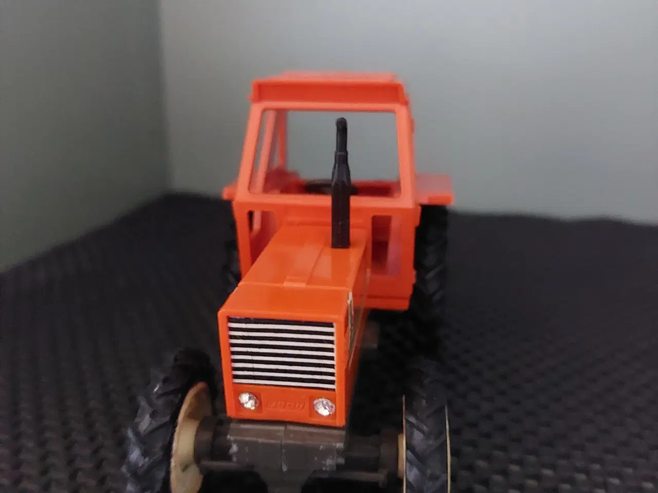 Billede 2 - Britains fiat 880 dt