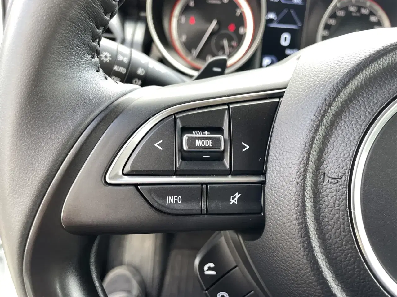 Billede 18 - Suzuki Swift 1,2 Dualjet  Mild hybrid Exclusive AEB CVT 83HK 5d Trinl. Gear