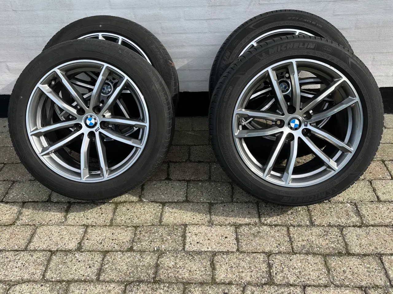 Billede 2 - BMW fælge med dæk