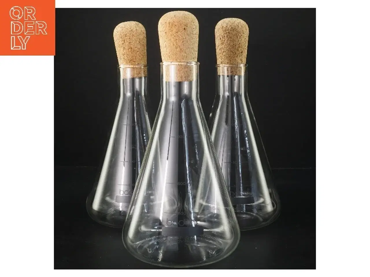 Billede 1 - Sæt af tre Bodum glasflasker med korkprop (str. 3 stk 22 cm)