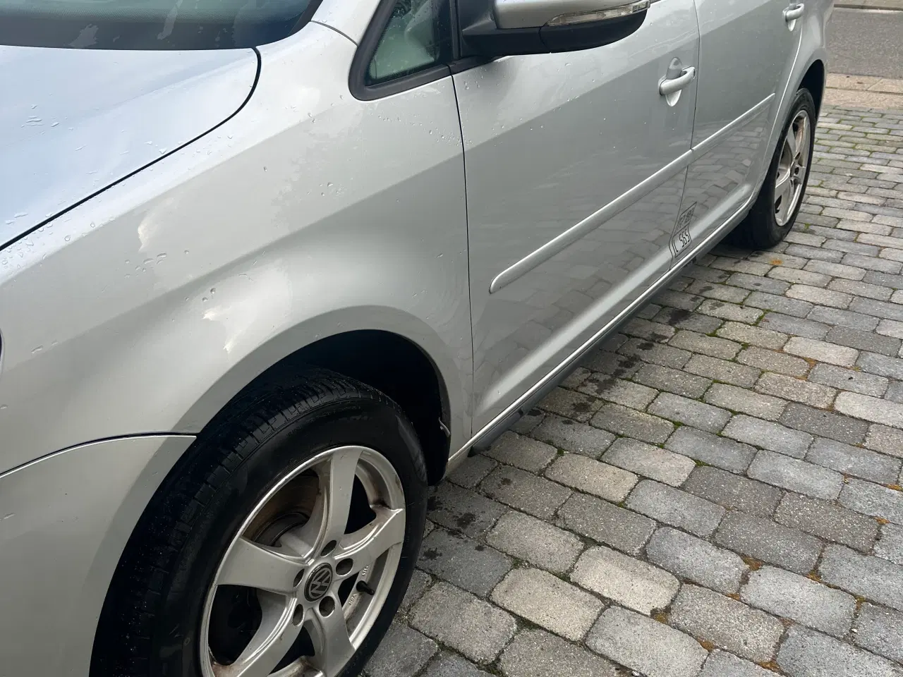 Billede 2 - Vw touran van. Årg.2011