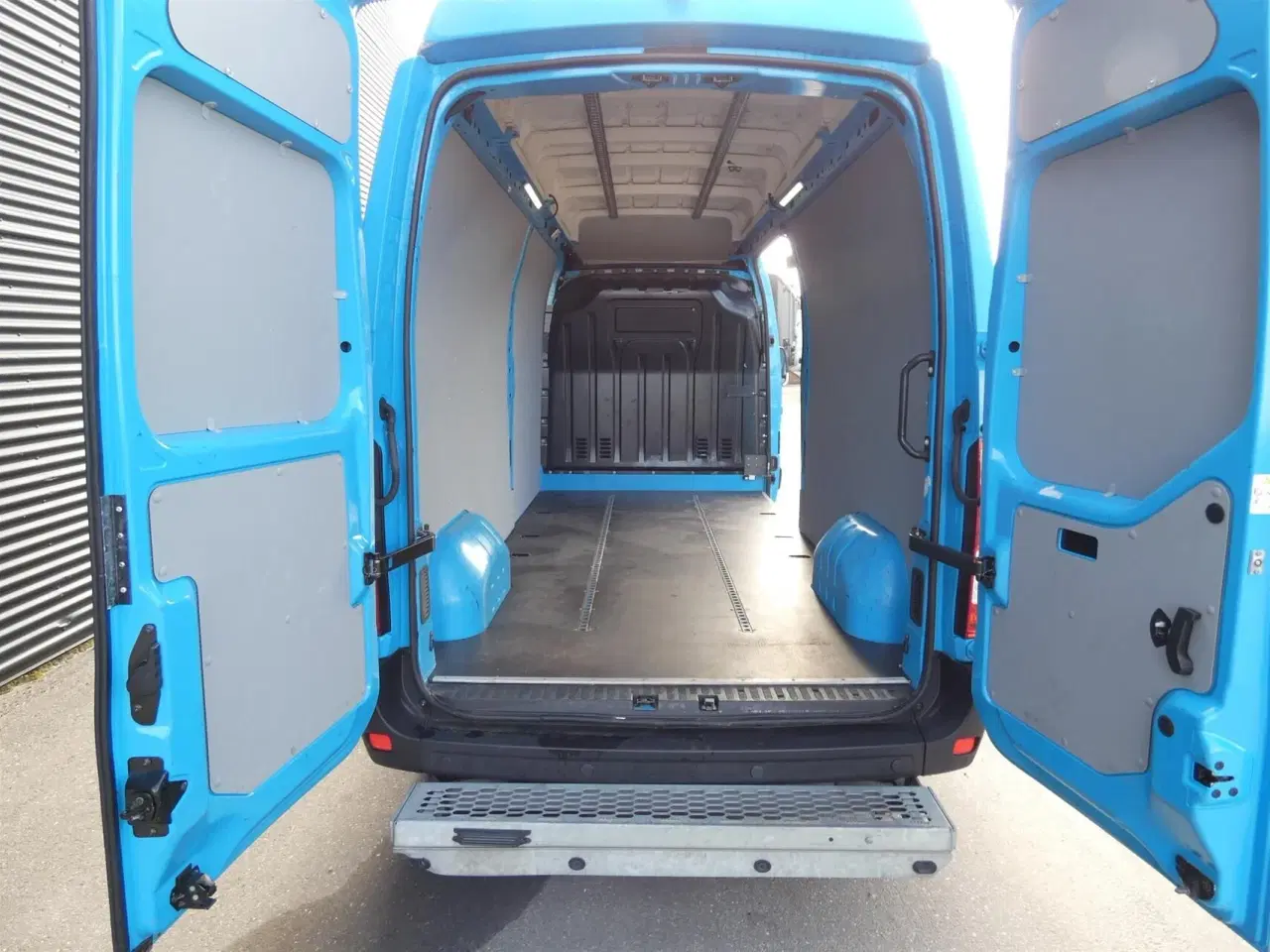 Billede 6 - Renault Master T35 L3H3 2,3 DCI TwinTurbo start/stop Quickshift 180HK Van 6g Aut.