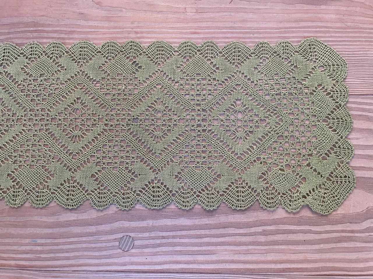 Billede 1 - Bordløber kniplet