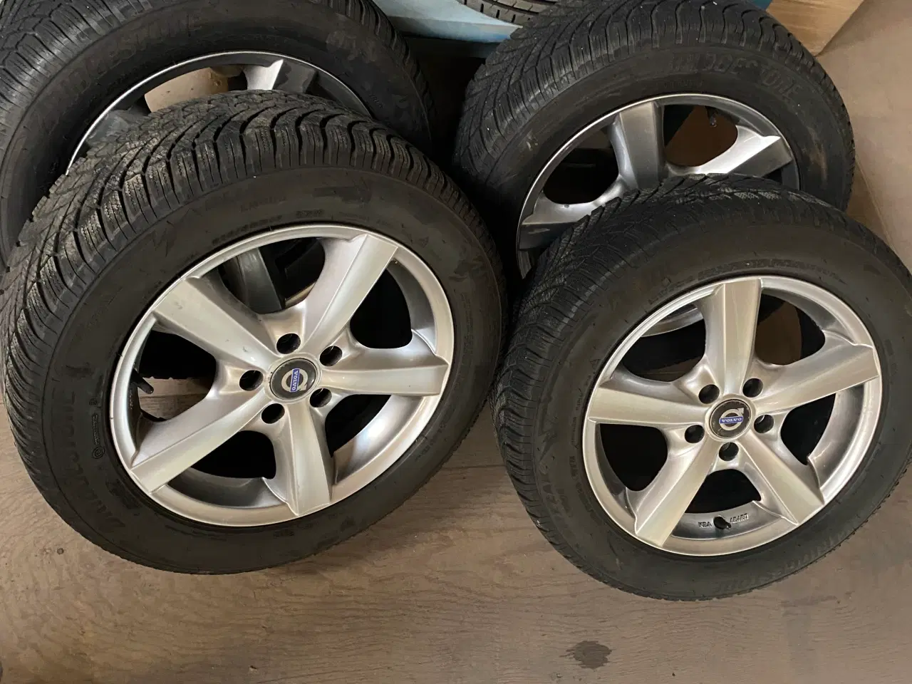Billede 2 - 4 stk. Vinterdæk til V60 (fra år 2012-16)