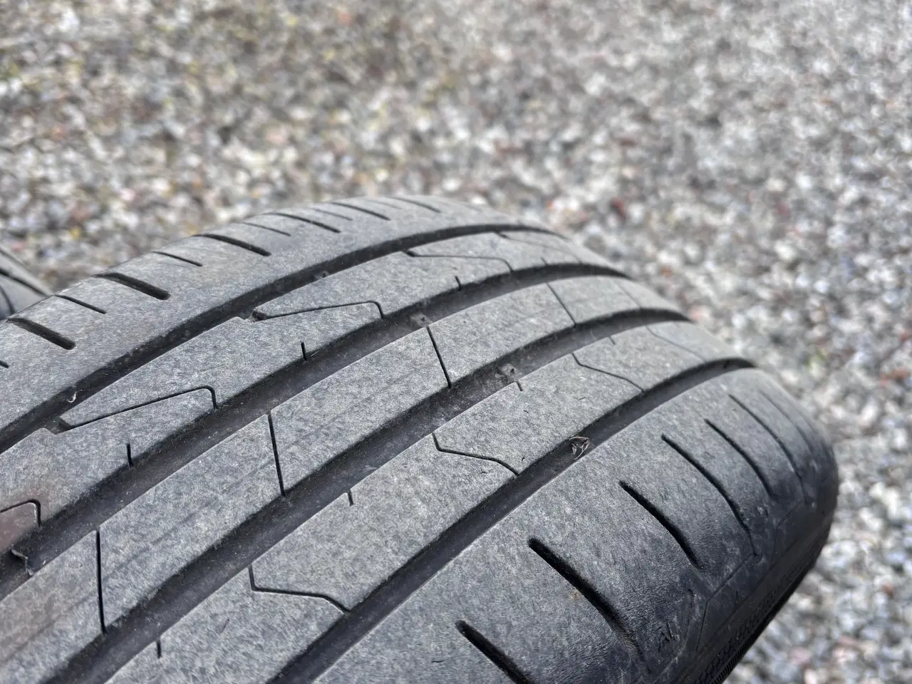 Billede 2 - Alufælge med sommerdæk 16” til VW Golf